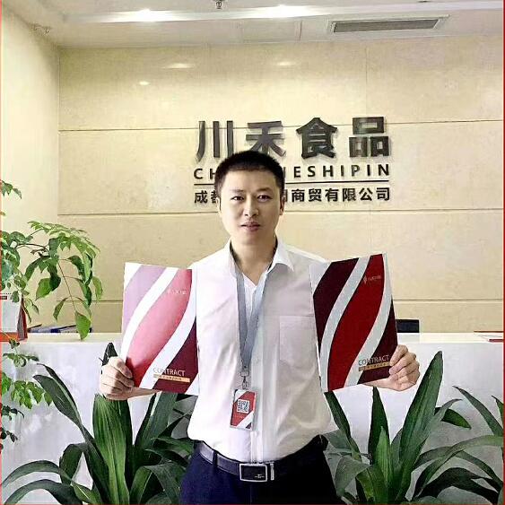 恭喜河南李总签约川禾川调火锅底料批发合作