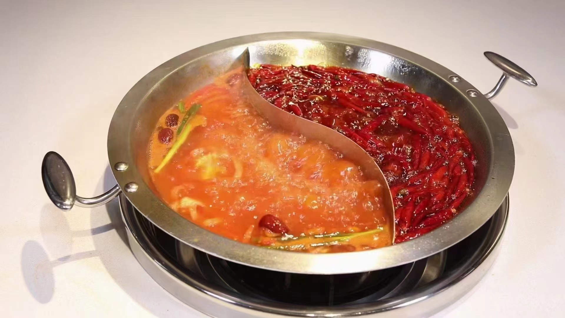 成都火锅底料厂火锅底料代加工哪家好？火锅串串批发厂家(图3)